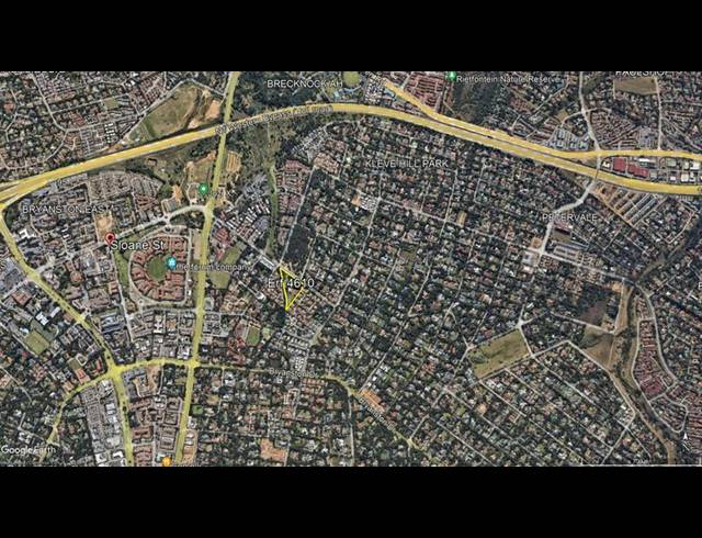 LAND FOR SALE IN BRYANSTON